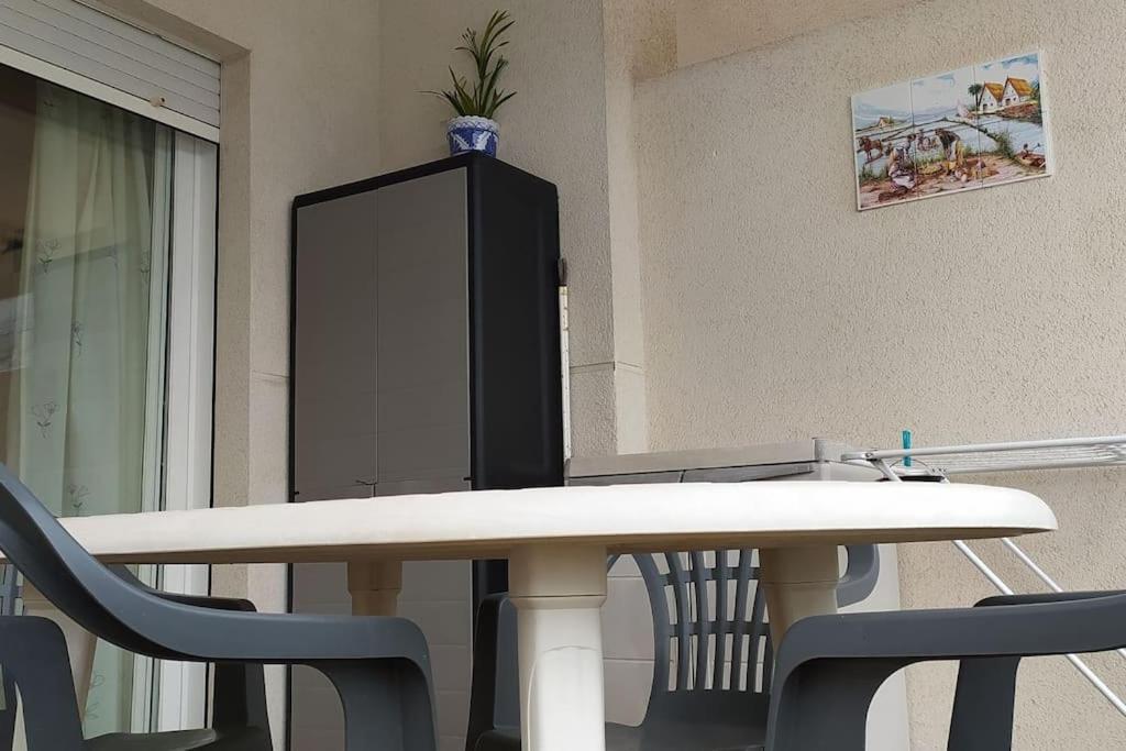 Acogedor Apartamento En La Playa De Canet Canet d'En Berenguer Exterior photo