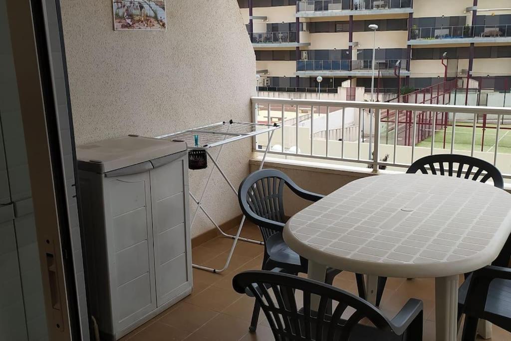 Acogedor Apartamento En La Playa De Canet Canet d'En Berenguer Exterior photo